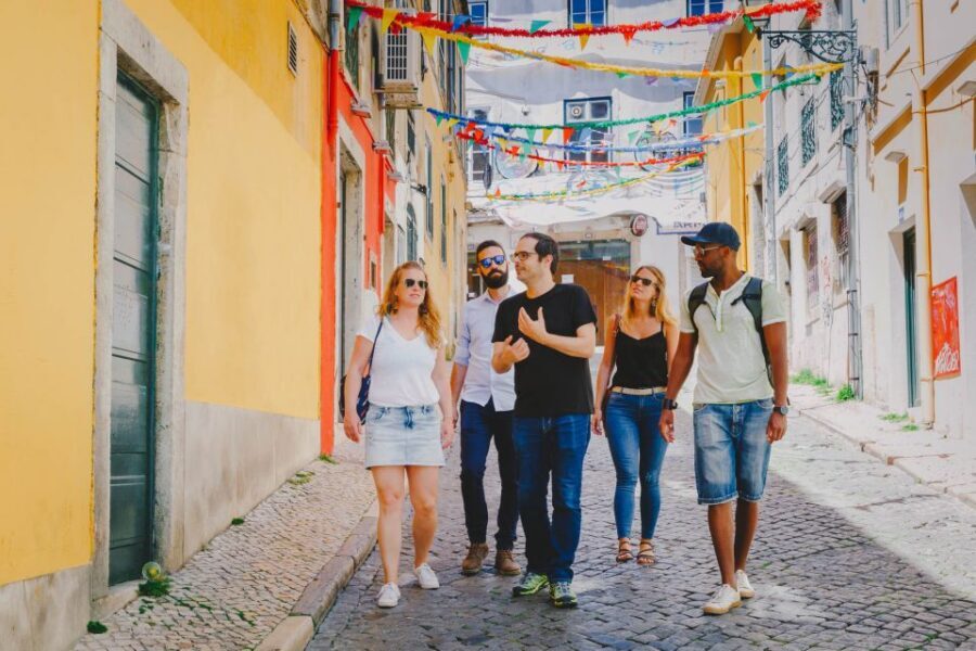 Best of Lisbon Walking Tour: Rossio, Chiado & Alfama - Largo do Carmo and the Carnation Revolution story