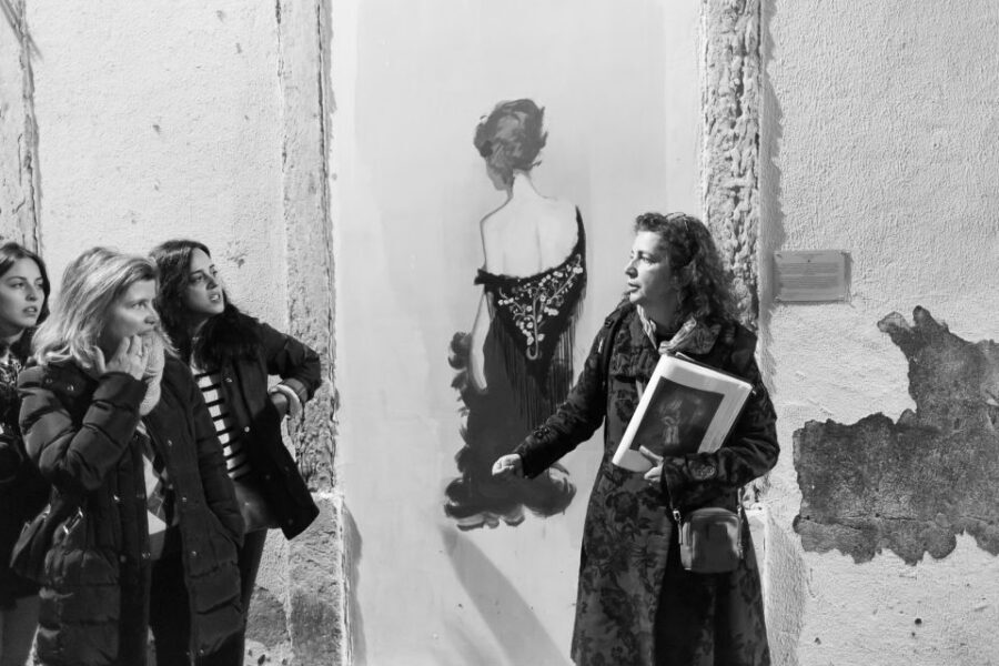 Fado: Musical Walking Tour with Food & Live Show - Starting at Capela de Nossa Senhora da Saude: how the night begins