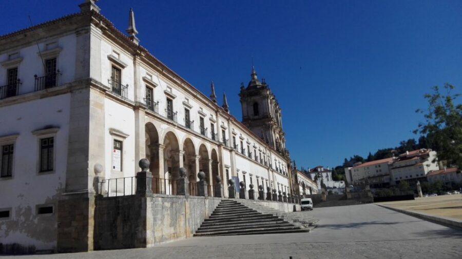 Fátima, Batalha, Alcobaça, Nazaré and Óbidos Private Tour - Transportation comfort and what to pack for a smoother day