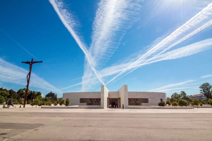 Fátima: Half-Day Tour - The Coach Ride From Lisbon Sets the Pace