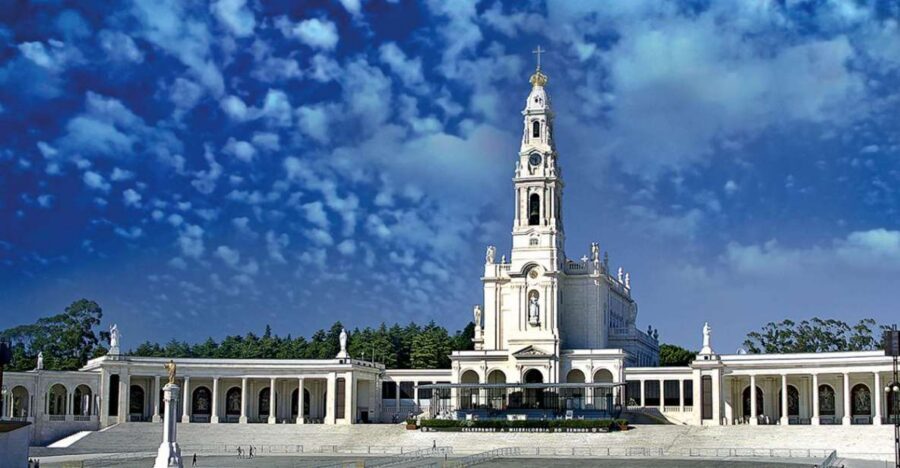 Fátima: Half-Day Tour - Your 2 Hours in the Sanctuary Town: Mass, Angel, and the Fourth Apparition Sites