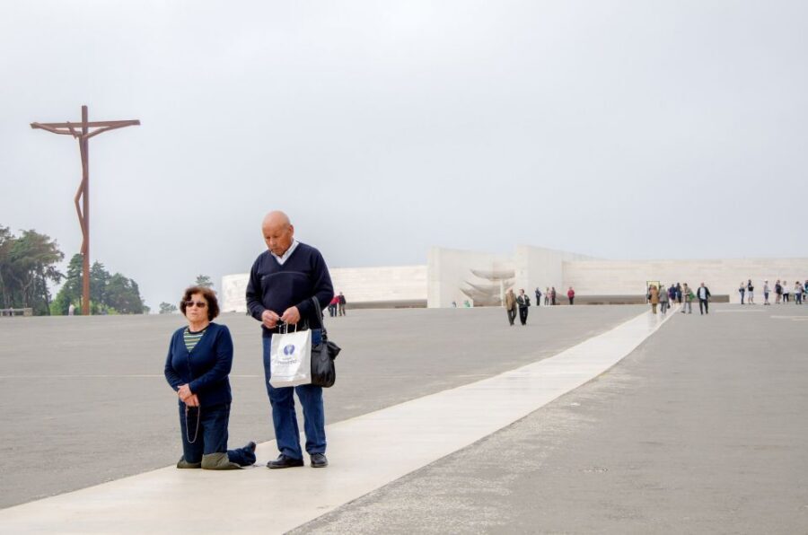 Fátima, Óbidos and the Atlantic Coast Day Tour from Lisbon - Practical tips so the day stays enjoyable