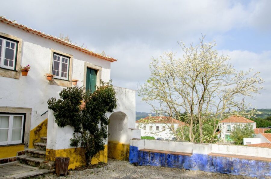 Fátima, Óbidos and the Atlantic Coast Day Tour from Lisbon - Sanctuary of Our Lady of Fátima: guided visit, shopping time, and crowds