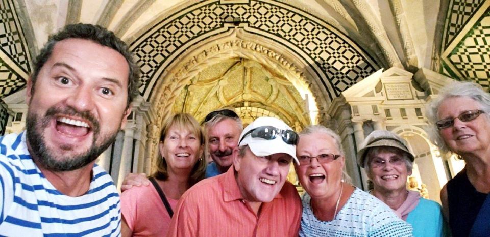 From Lisbon: 10-Hour Palaces Tour in Cascais and Sintra - Entering Pena Palace first: the difference between seeing and fighting crowds
