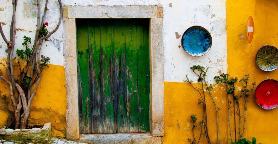 From Lisbon: Alcobaça & Óbidos Self-Guided Tour - Alcobaça in one hour: what you should focus on