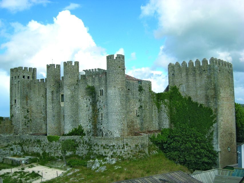 From Lisbon: Alcobaça & Óbidos Self-Guided Tour - Audio guide strategy: using it to avoid the usual tourist rush