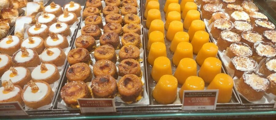 From Lisbon: Alcobaça & Óbidos Self-Guided Tour - Sweets time in Alcobaça: why that free hour feels smart