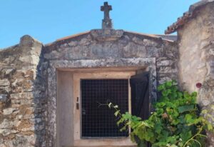 From Lisbon: Fátima and Sintra Private Tour - The drive out of Lisbon: comfort first, not just transportation