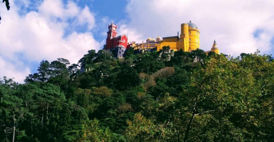 From Lisbon: Fátima and Sintra Private Tour - Fátima’s Sanctuary: what you’ll see and why the order matters