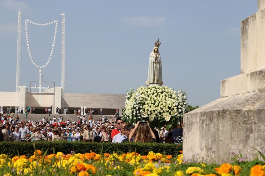 From Lisbon: Fátima and Sintra Private Tour - What to pack and how to stay comfortable