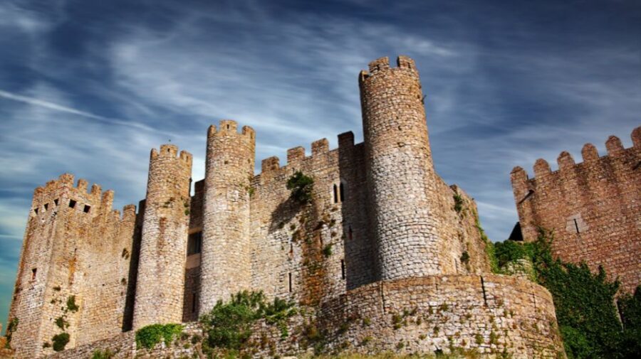 From Lisbon: Fátima, Batalha, Nazaré & Óbidos Full-Day Tour - Fátima Sanctuary: The 1917 Apparition Story You Can Feel in Your Bones