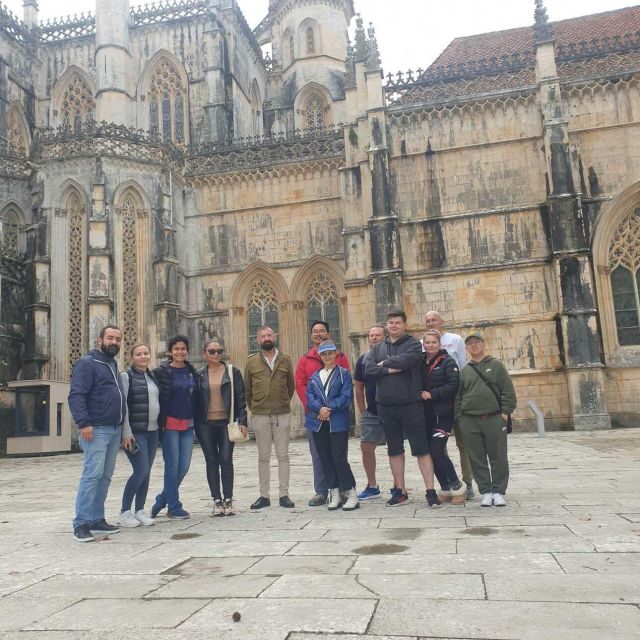 From Lisbon: Fátima, Nazaré, Batalha, and Óbidos Guided Tour - Óbidos: Medieval Walls, Cobblestones, and a Proper Ginjinha Moment