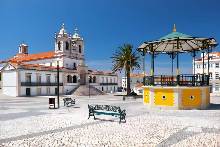 From Lisbon: Obidos, Nazaré and Fátima Small Group Tour - Fátima’s Sanctuary: Basilica of Our Lady of the Rosary and the Chapel of Apparitions