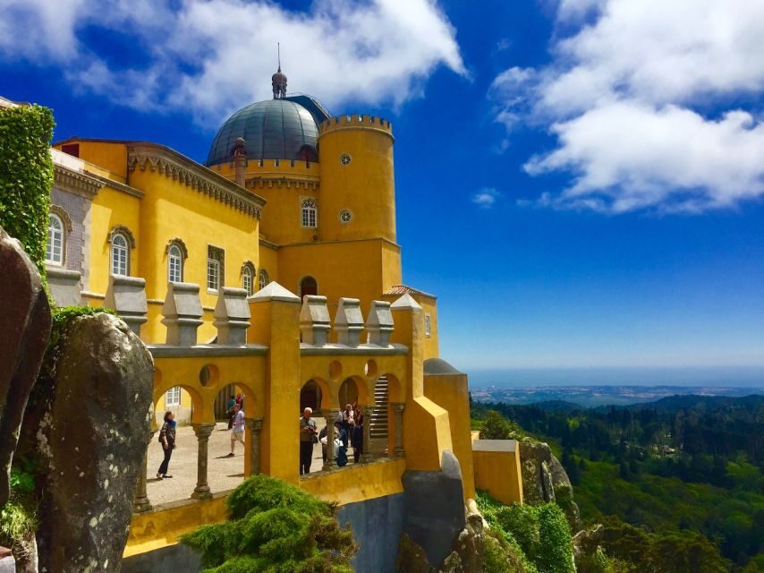 From Lisbon: Pena Palace, Regaleira, Sintra & Cascais Tour - Guincho Beach: Atlantic cliffs, sand dunes, and Roca area viewpoints