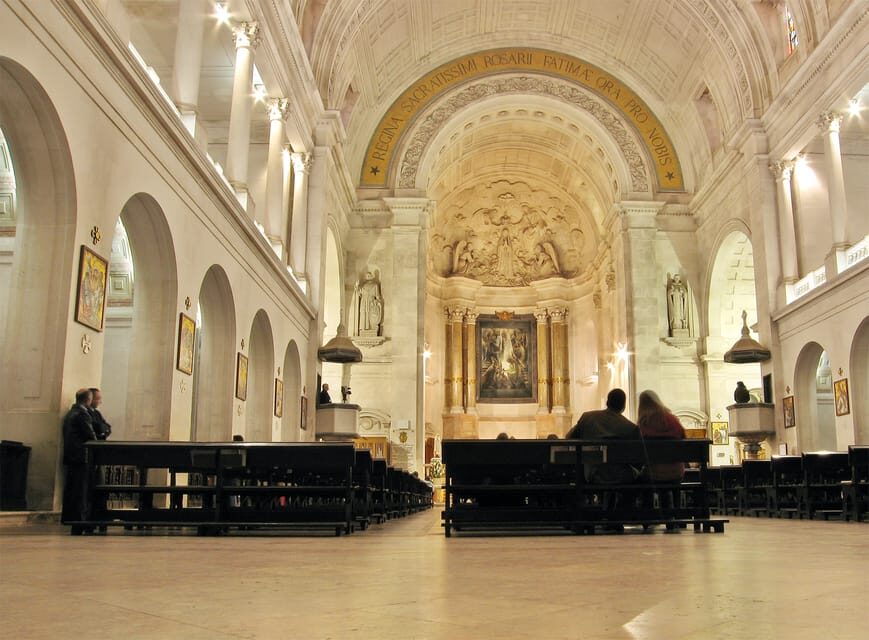 From Lisbon: Sanctuary of Fátima & the Little Shepherds Town - Basilica of Our Lady of the Rosary: ornate, grounded, and historical