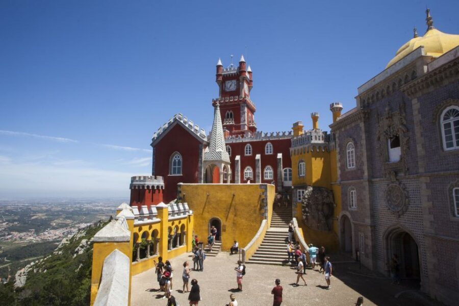 From Lisbon: Sintra and Cascais Full-Day Private Tour - Cabo da Roca: Europe’s Western Edge and the Reality Check of Wind
