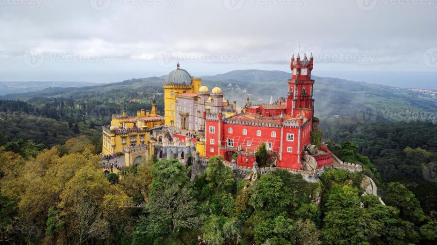 From Lisbon: Sintra, Cabo da Roca, & Cascais Day Trip - What This Lisbon-to-Sintra + Coast Day Trip Really Feels Like