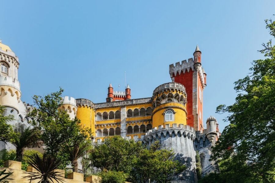 From Lisbon: Sintra & Cascais Small Group Tour with Tickets - Boca do Inferno (Devil’s Mouth): A Quick Stop That Gets to the Point