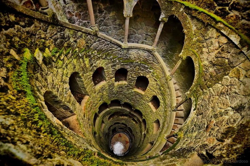 From Lisbon: Sintra, Pena Palace, Regaleira & Cabo Roca Tour - Pena Palace with a guide: more than pretty views
