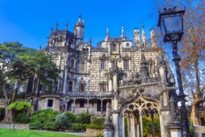 From Lisbon: Sintra Tour - Pena, Regaleira & Monserrate - Start in Lisbon: Easy Pickup and Real Comfort on the Road