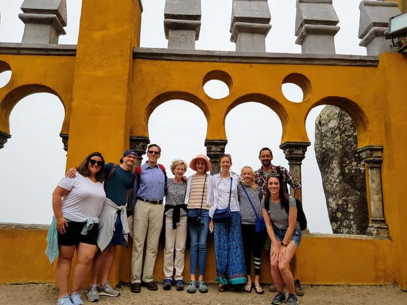 From Lisbon: Sintra's Historical and Natural Gems - Sintra Old Town Lunch Break: How to Use 90 Minutes Wisely