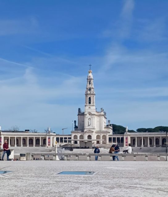 From Lisbon: Small Group Fátima & Little Shepherds Town Tour - Wax Museum and religious souvenir stops: useful, not just commercial
