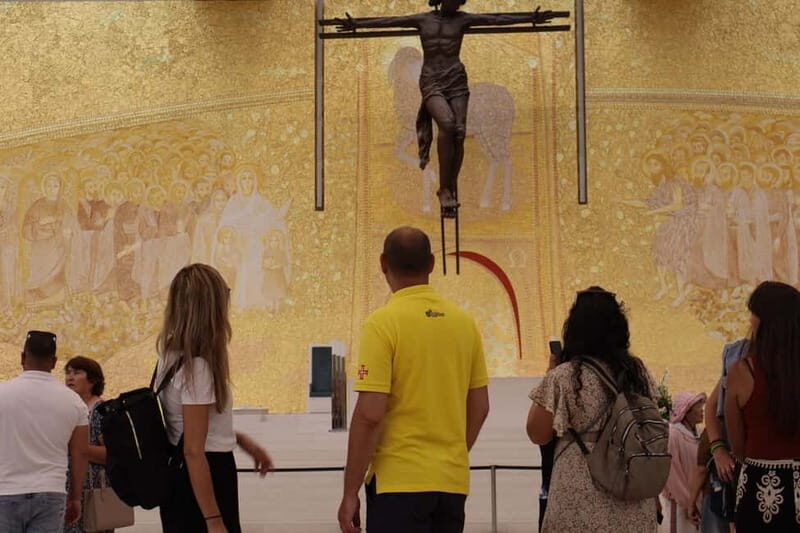 From Lisbon: Small Group Half-Day Fátima Tour - Basilica of Our Lady of the Rosary and Most Holy Trinity