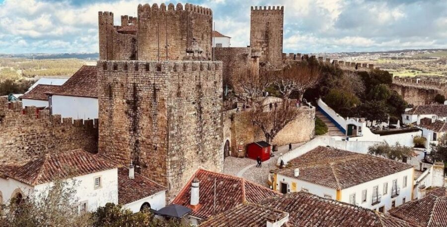 From Lisbon: Tour to Fátima, Batalha, Nazaré and Óbidos - Óbidos Medieval Streets and the Free Ginja de Óbidos