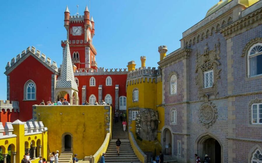 Lisboa: Sintra, Pena Palace, Cabo da Roca Coast and Cascais - Starting point and how the day is paced