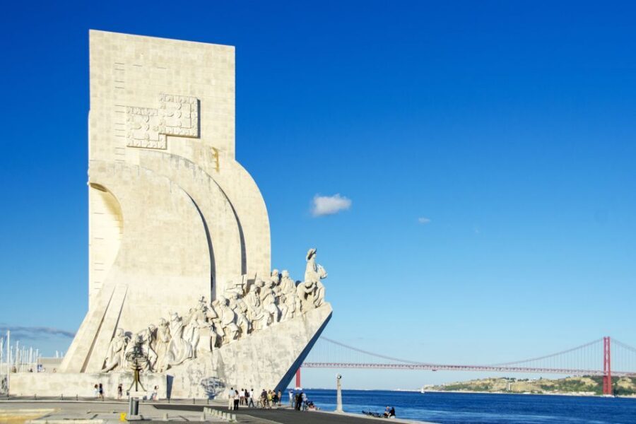 Lisbon: 1-or 2-Day Hop-On Hop-Off Bus Tour - Value Check: Is $25 Good for Two Days?