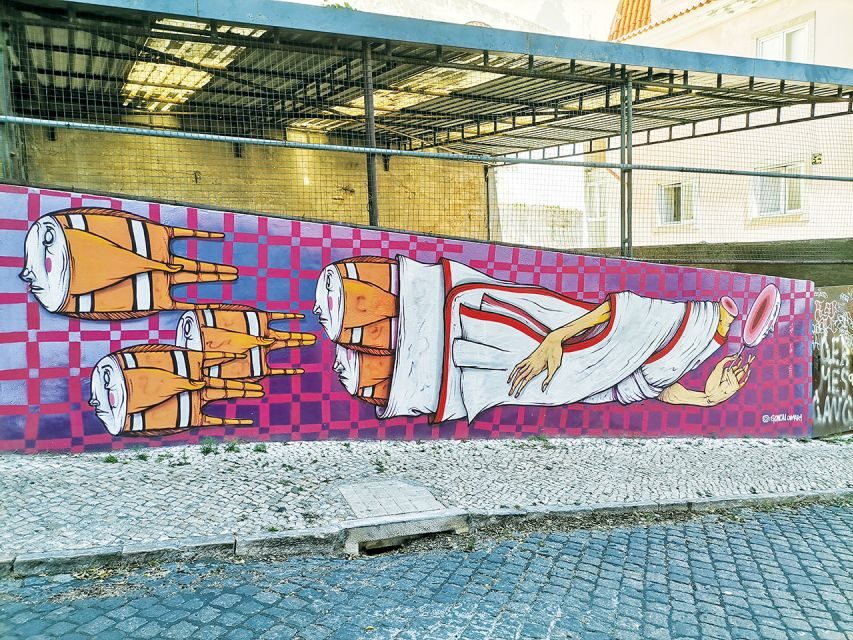 Lisbon: 2-Hour Street Art Photo Tour - Who should book this street art photo tour in Lisbon?