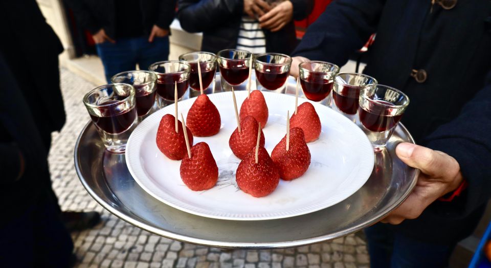 Lisbon: 3-Hour Secret Food Tour - The Pork Sandwich Stop: Street Food Energy, Proper Ingredients