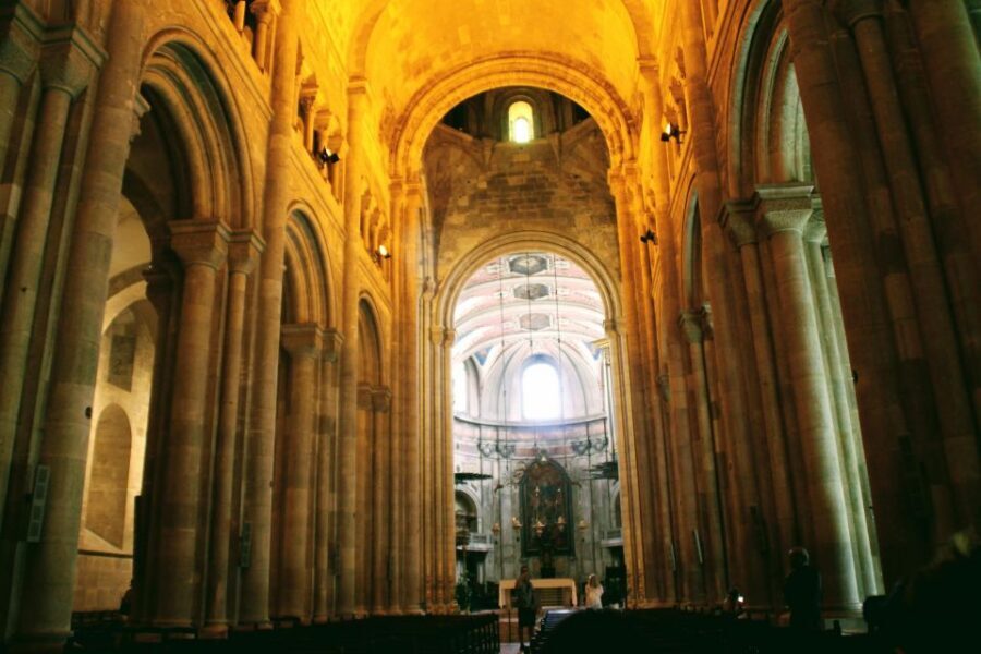 Lisbon: 3-Hour Sightseeing Tour by Tuk-Tuk - Key things I’d watch for before you go
