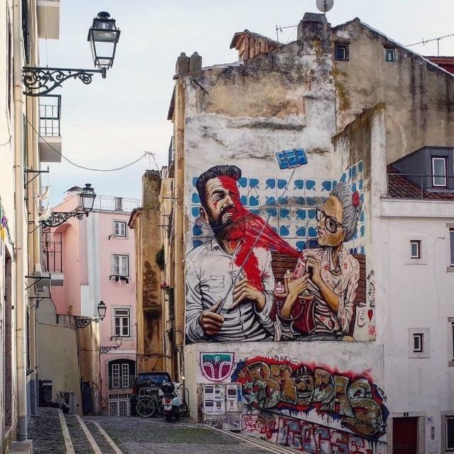 Lisbon 3-Hour Street Art Tour - The Vhils finish: ending on one mural makes it stick