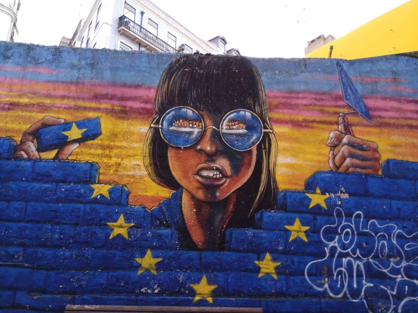 Lisbon 3-Hour Street Art Tour - What to bring (and what to avoid carrying)