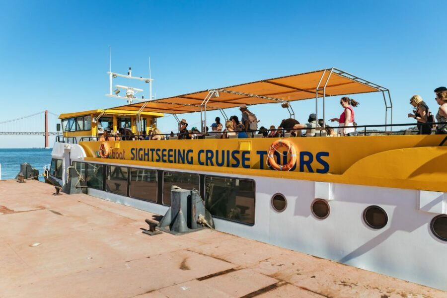 Lisbon: 72/96-Hour Hop-On Hop-Off Bus, Tram & Boat Ticket - Quick Hits