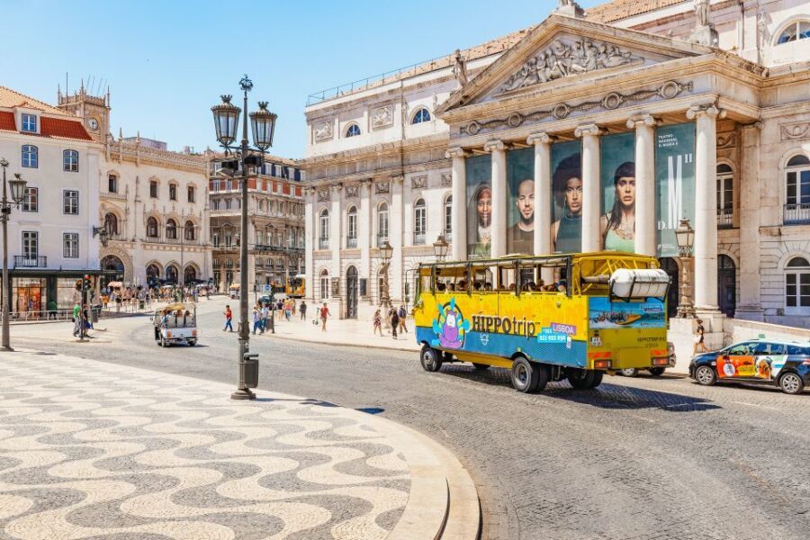 Lisbon: Amphibious Sightseeing Tour - Lisbon on Land: Your Guided City Loop With Humor Built In