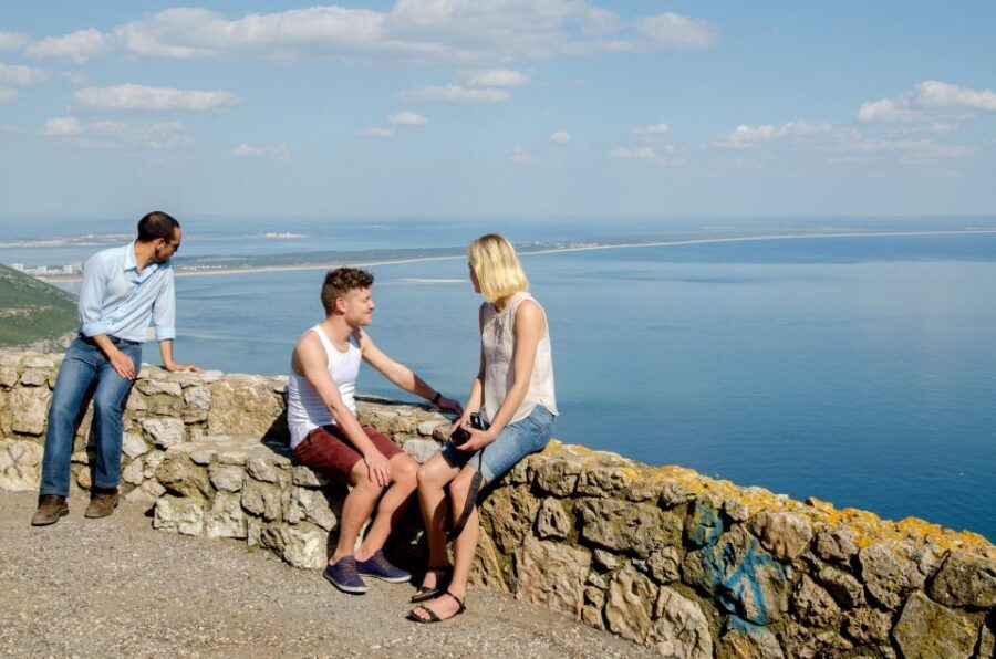 Lisbon: Arrábida and Sesimbra Day Trip with Wine - Key highlights to look for