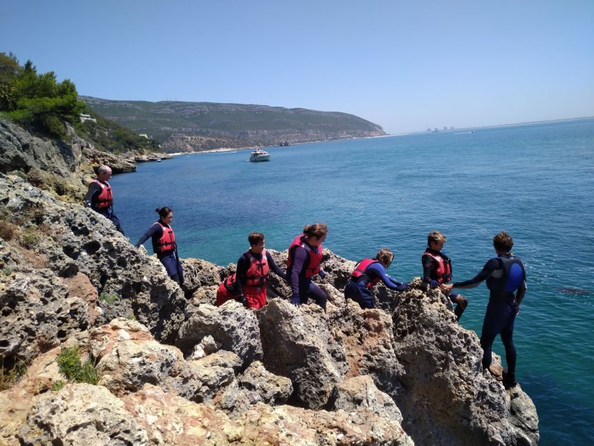 Lisbon: Arrábida Kayak and Coasteering Adventure Tour - The scenic overlook and the final switch from water to land views