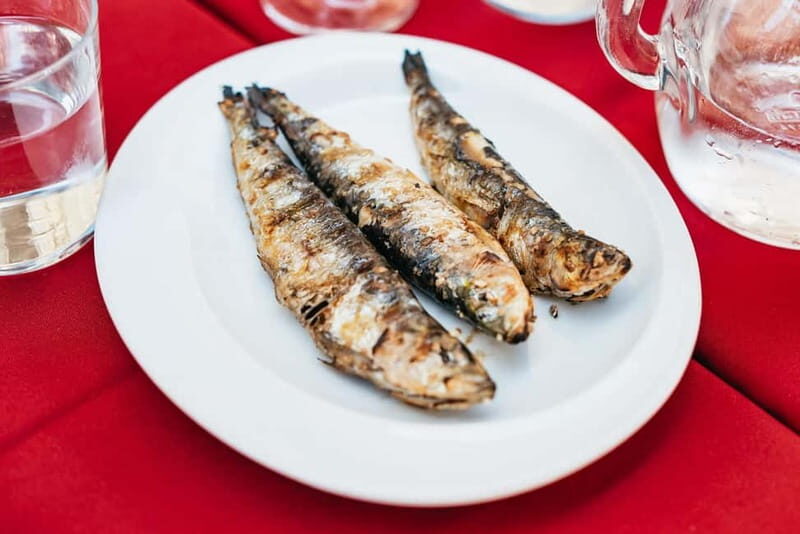 Lisbon: Baixa District Food Tour with Dinner and Drinks - Key highlights at a glance