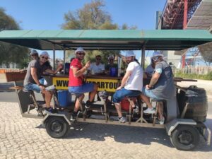 Lisbon: Beer Bike Tour with Sangria and Beer - Where you meet: SUD Lisboa, Café In, and the Farturas kiosk