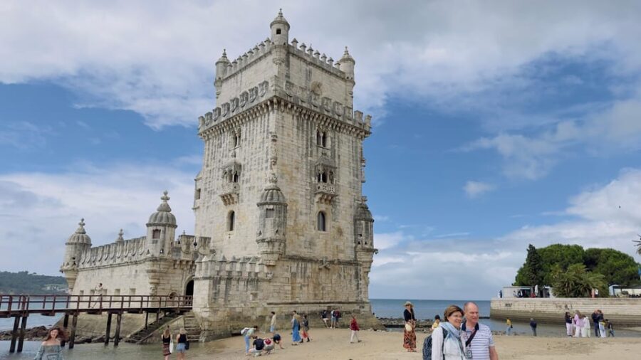 Lisbon: Belem Tour with Pastéis at Jerónimos Monastery - The Riversides Walk: Avenida de Brasília to Rua da Praia do Bom Sucesso