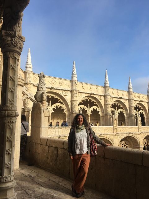 Lisbon: Belem Walking Tour with Jeronimos Monastery Ticket - Belém Tower finale: Atlantic-meets-river photos and perspective