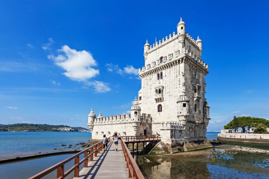 Lisbon: Boat Tour Ticket and Hop-on Hop-off 48-Hour Bus. - Who this Lisbon pass suits best