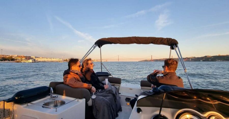 Lisbon: Boat Tour with Champagne - Price and value: is $41 worth it?