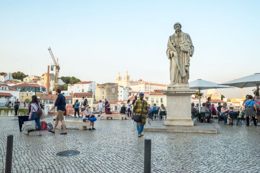 Lisbon by Tuk Tuk Guided Tour: City of Neighborhoods - Timing Reality Check: How to Get the Most From 1.5 Hours