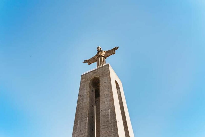Lisbon City Half Day Private Guided Tour: Iconic Attractions - Four hours, lots of Lisbon: how the route stays manageable