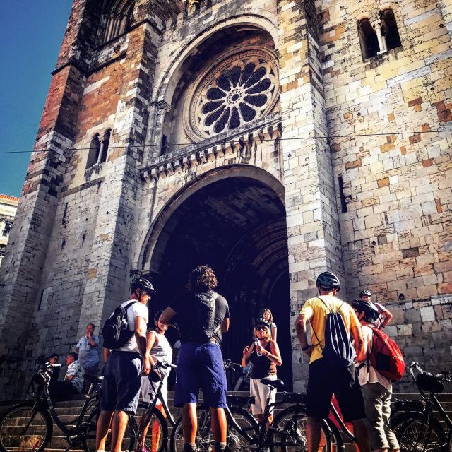 Lisbon: City Highlights and Viewpoints E-Bike Tour - E-bike power: why Lisbon hills don’t have to ruin your trip