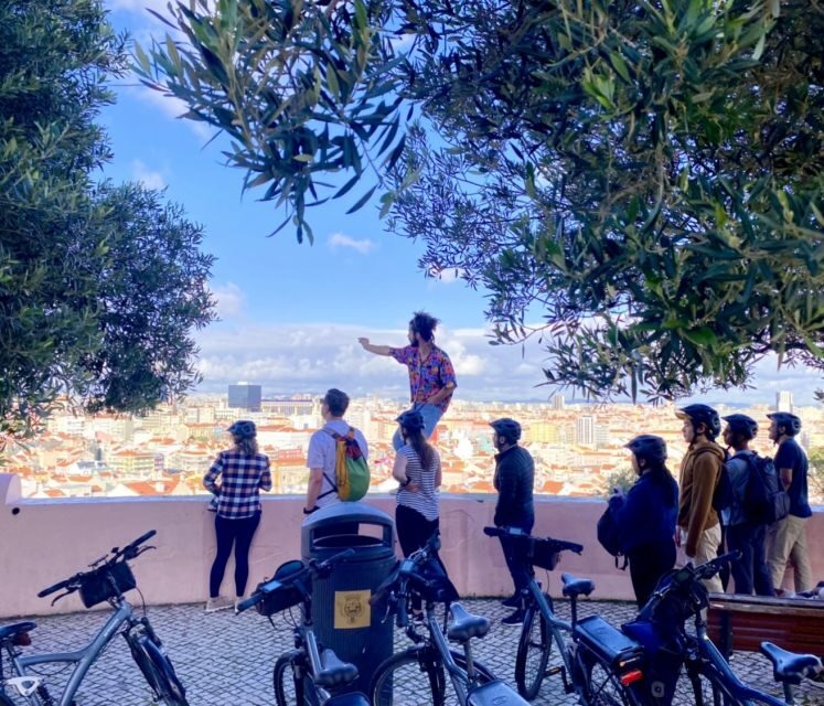 Lisbon: City Highlights and Viewpoints E-Bike Tour - Alfama and Santa Maria Maior: Portugal’s lived-in history, not just photos