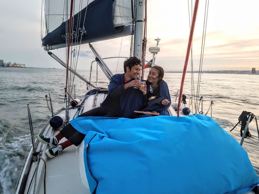 Lisbon: City Skyline Sailboat Cruise with Drink and Snacks - Key things you’ll notice on this Lisbon sailboat cruise